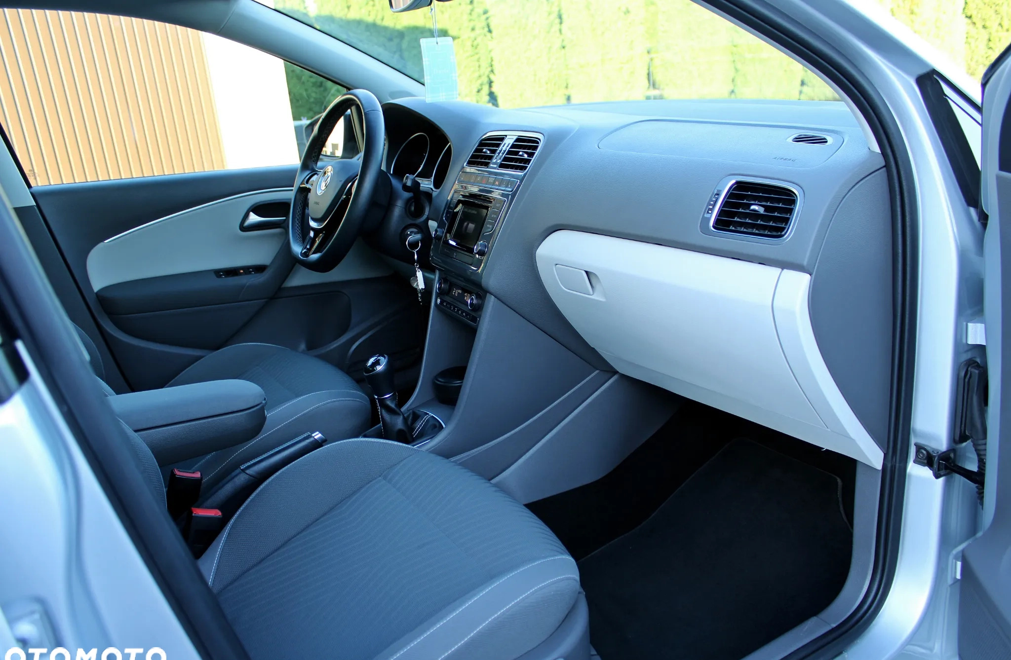 Volkswagen Polo cena 37900 przebieg: 46500, rok produkcji 2014 z Wyszków małe 742